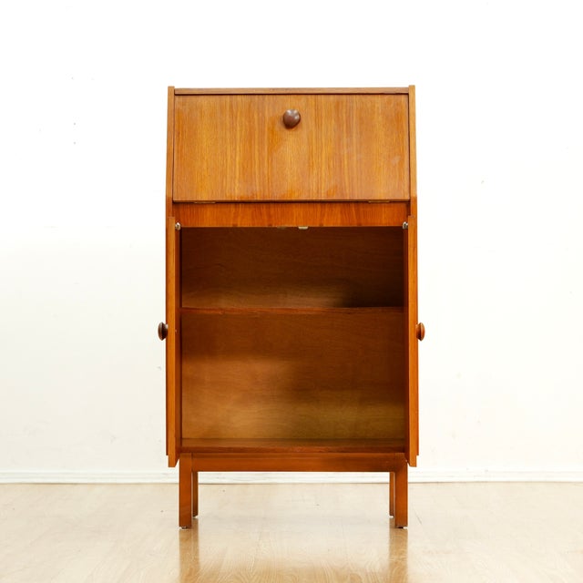 Brown 1960s Teak English Dry Bar Liquor Cabinet For Sale - Image 8 of 10