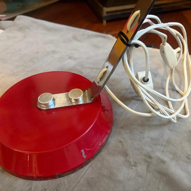 A 1960s Mid-Century Modern Red Metal and Steel Italian Desk Lamp For Sale - Image 14 of 14