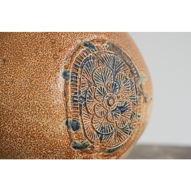 Antique German Jug in Salt Glazed Stoneware For Sale - Image 5 of 12