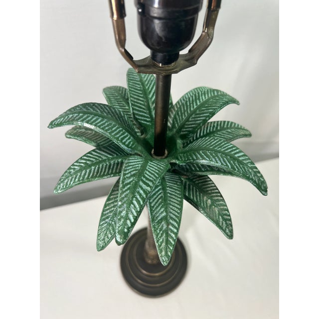 Vintage Palm Beach Regency Palm Tree Table Lamp For Sale - Image 4 of 7