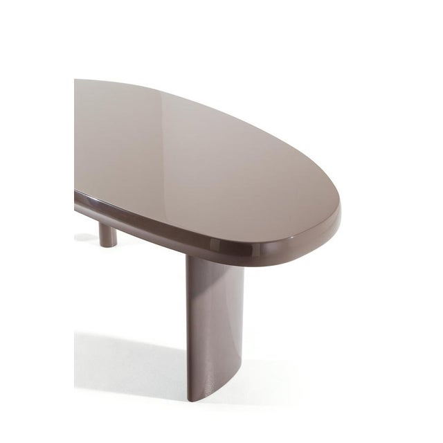 Freeform Table in Glazed Brown Lacquered Wood by Charlotte Perriand for Cassina For Sale - Image 3 of 12