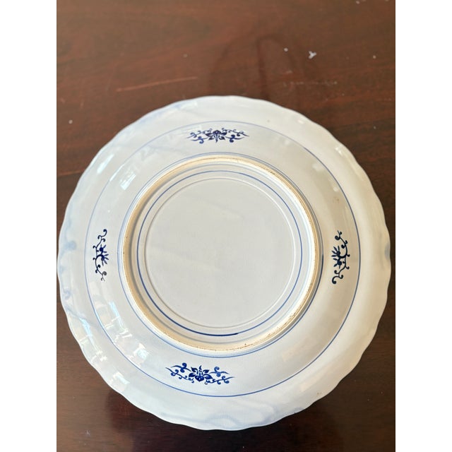 Japanese Imari Scalloped Porcelain Charger For Sale - Image 4 of 7