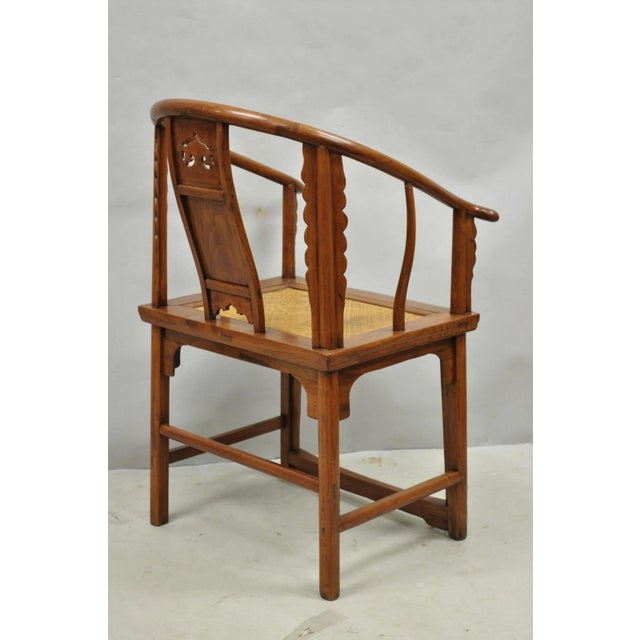 Antique Chinese Elm Hardwood Horseshoe Oriental Huanghuali Lounge Arm Chair For Sale - Image 11 of 16