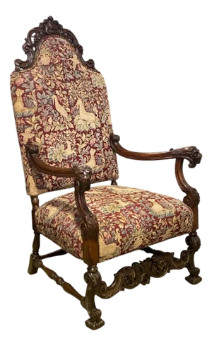 Renaissance Style Unicorn and Lion Head Hall Throne Chair Circa 1900