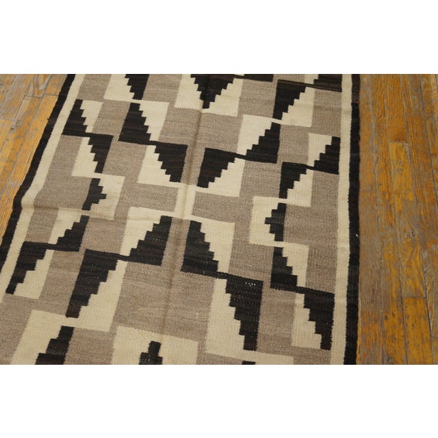 1920s Gray Geometric Antique American Navajo Rug 3' X 5'4" Handknotted Wool Carpet For Sale - Image 4 of 7