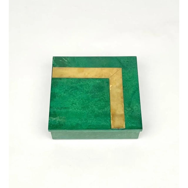 Green Square Box in Green Goatskin & Brass by Aldo Tura, Italy, 1960s For Sale - Image 8 of 15