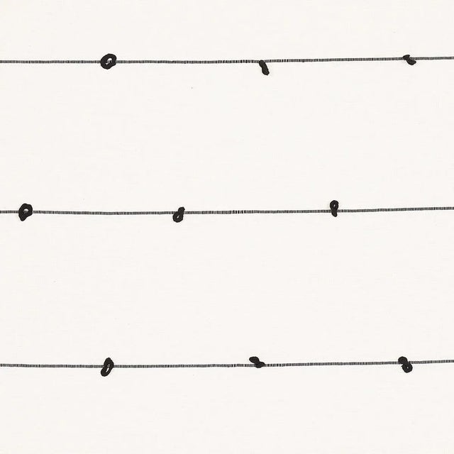 Created in collaboration with Onora, a design brand that works with Mexican artisans, Globo Knotted Handwoven features...