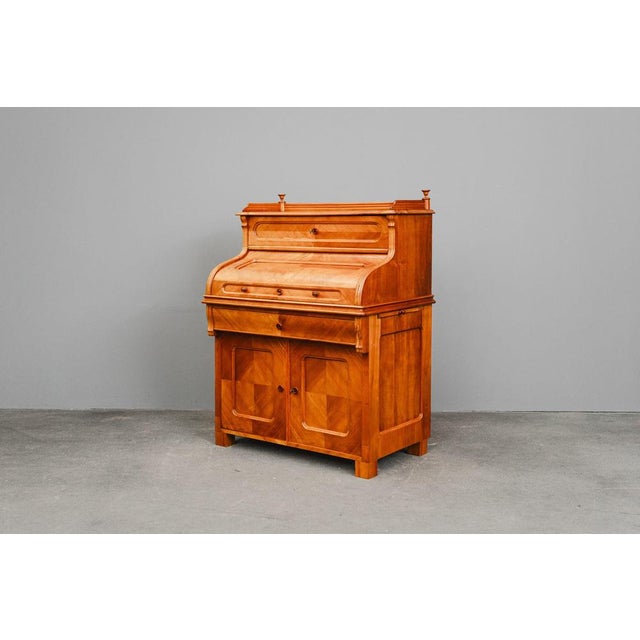 Louis Philippe Cylinder Secretary in Cherrywood, Mid-19th Century For Sale - Image 5 of 18