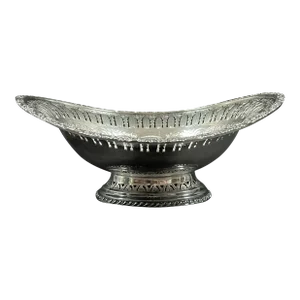 Vintage Barker-Ellis English Silver Plate Pierced & Engraved Oval Footed Dish / Bowl