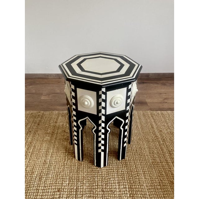 Martyn Lawrence Bullard Hollywood Regency Side Table in the style of Martyn Lawrence Bullard with Faux Ivory Details, 2010s For Sale - Image 4 of 10