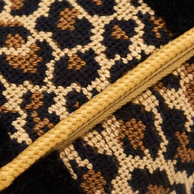 This 12" x 24" pillow features Guepard Stripe Velvet paired with Gustave Silk Lip Cord in Gold. A stylish melding of...