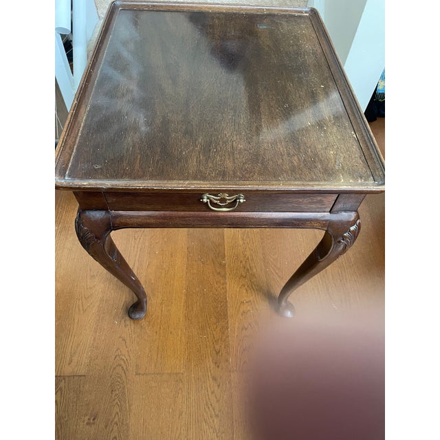 Vintage Henredon Aston Court Collection, Queen Ann Style Mahogany Side Table