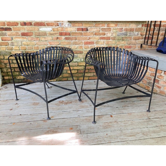 Woodard Mid Century Modern Strap Iron Patio Set of 5 For Sale - Image 9 of 9