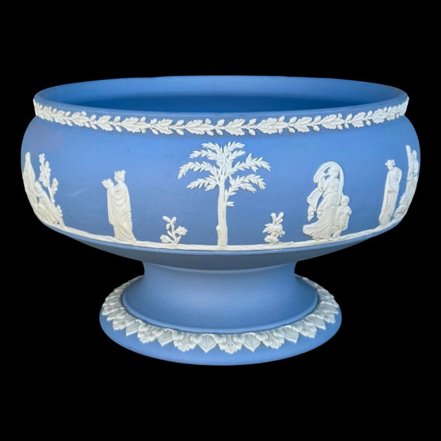 Early 20th Century Vintage Wedgwood Neoclassical Blue Jasperware Large Pedestal High-Relief Centerpiece Bowl, Marked For Sale - Image 5 of 6