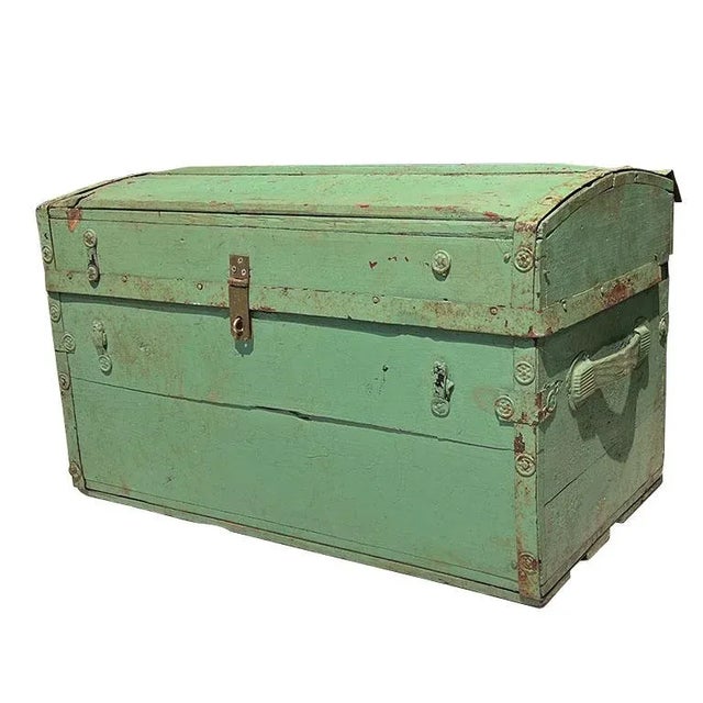 Antique American Green Painted Wood Steamer Trunk or Blanket Chest, 19th Century For Sale In Oklahoma City - Image 6 of 10