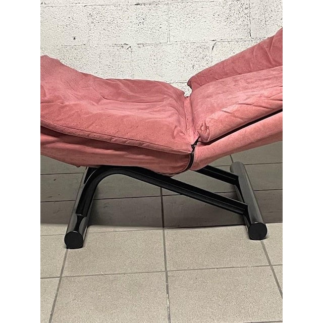 Relaxation Lounge Chair in Red Alcantara from Cinova, 1980s For Sale - Image 13 of 18