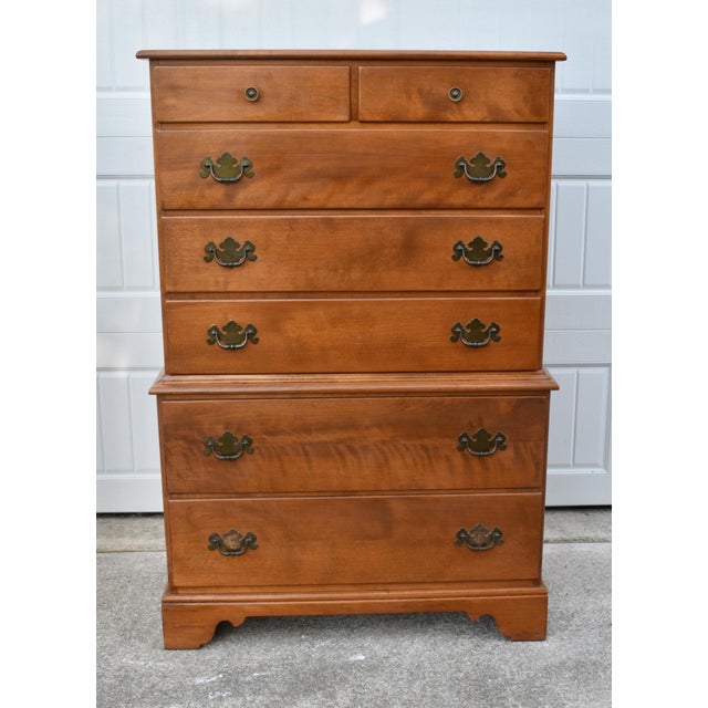 Ethan Allen Vintage Ethan Allen Heirloom Nutmeg Maple 7 Drawer Chest on Chest Tall Dresser For Sale - Image 4 of 17