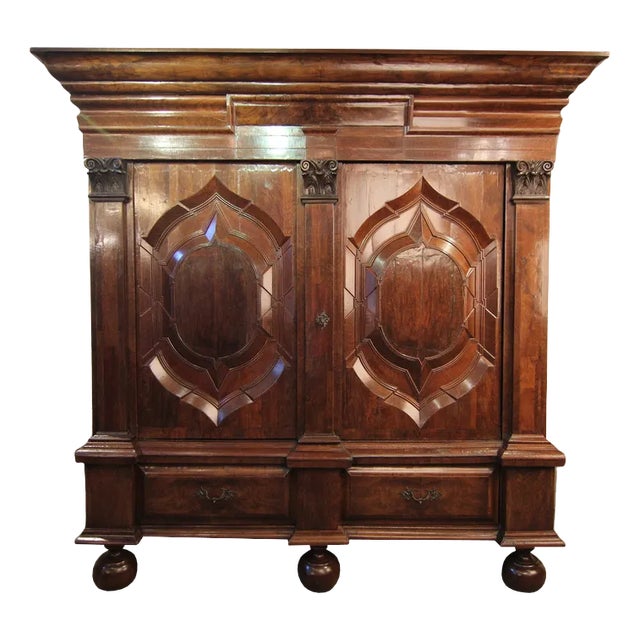 Hamburg Schapp Cabinet, 18th Century For Sale