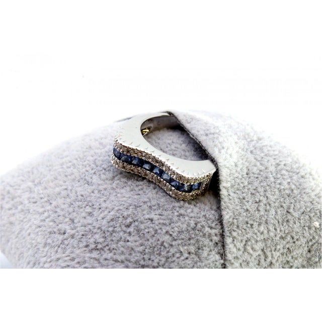 Gold Ring with Brilliant-Cut Diamonds and Central Blue Topazes For Sale - Image 6 of 8