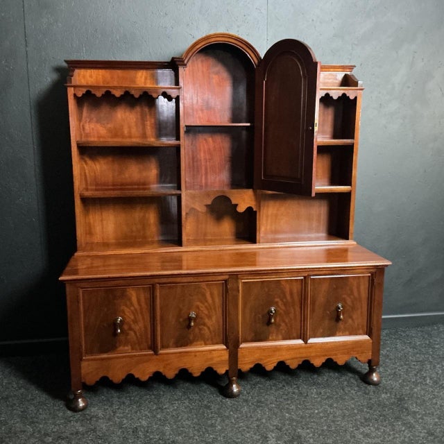 Early 20th Century Antique Edwardian Mahogany Dresser, 1905 For Sale - Image 5 of 7