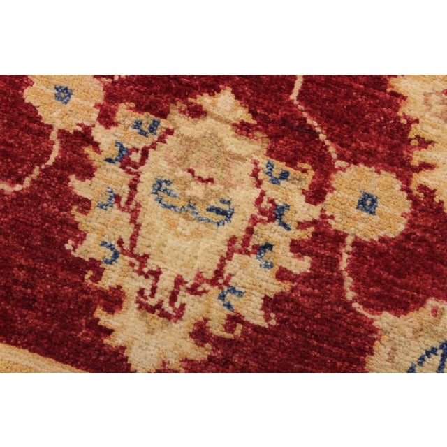Shabby Chic Shabby Chic Ziegler Red Ivory Hand-Knotted Wool Rug - 3'0'' X 4'8'' For Sale - Image 3 of 8