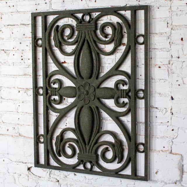 Late 20th Century Gothic Revival Style Architectural Cast Aluminum Decorative Window Panel or Scroll Grate Wall Hanging For Sale - Image 17 of 18