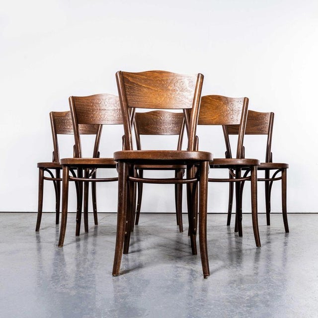 Moustache Back Dining Chair in Dark Oak Bentwood from Ton, 1970s For Sale - Image 3 of 11