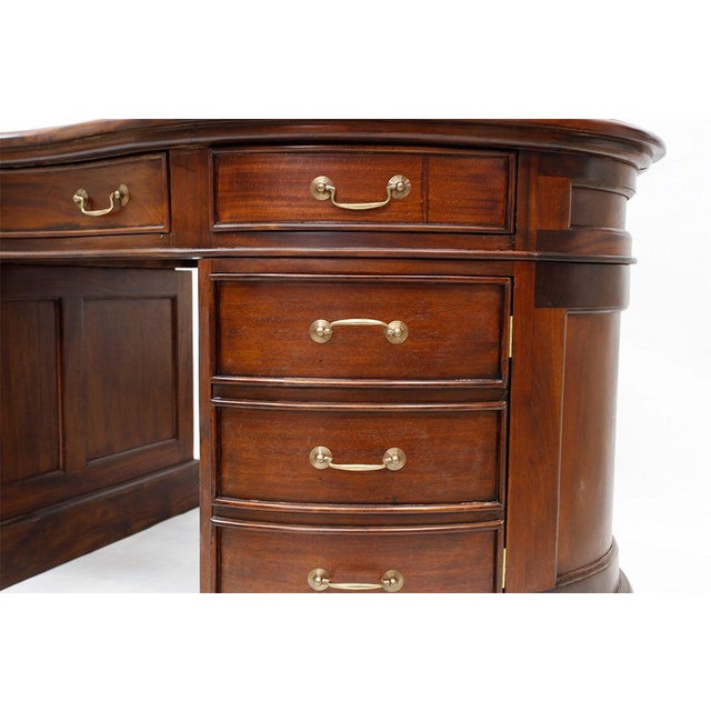 2020s Legacy Mahogany Wood Leather Top Kidney Desk - Brown Walnut For Sale - Image 5 of 7