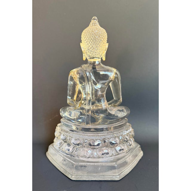 1970s Lucite Buddha Figure on Lotus Throne Pedestal For Sale In Los Angeles - Image 6 of 13