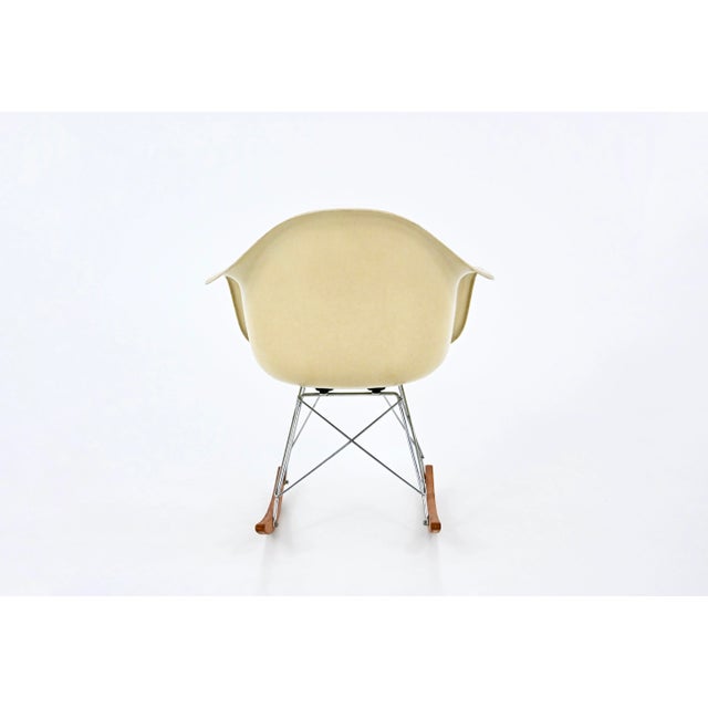 1960s RAR Rocking Chair by Charles & Ray Eames for Herman Miller, 1960s For Sale - Image 5 of 11