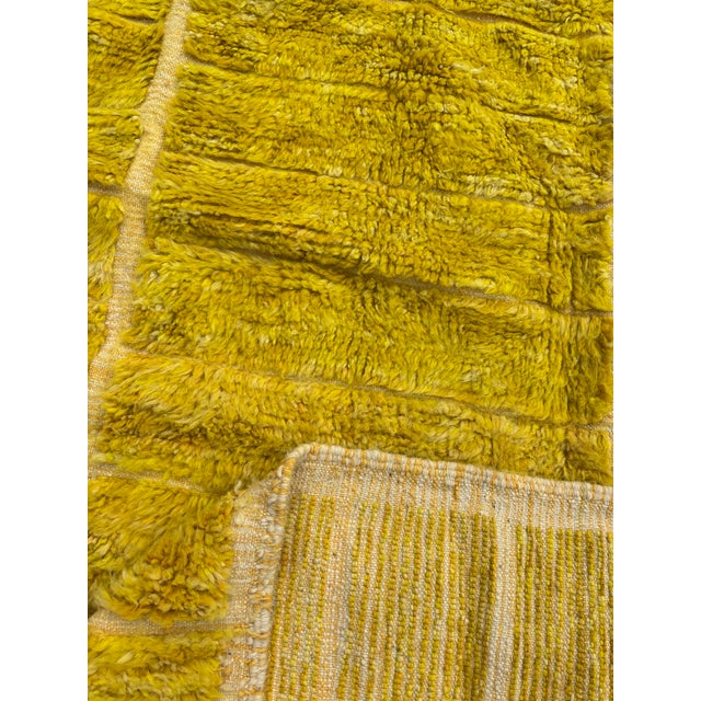 Handwoven Yellow M'rirt Moroccan Rug – Luxury High Pile Wool Carpet 200 X 300 Cm For Sale - Image 11 of 12