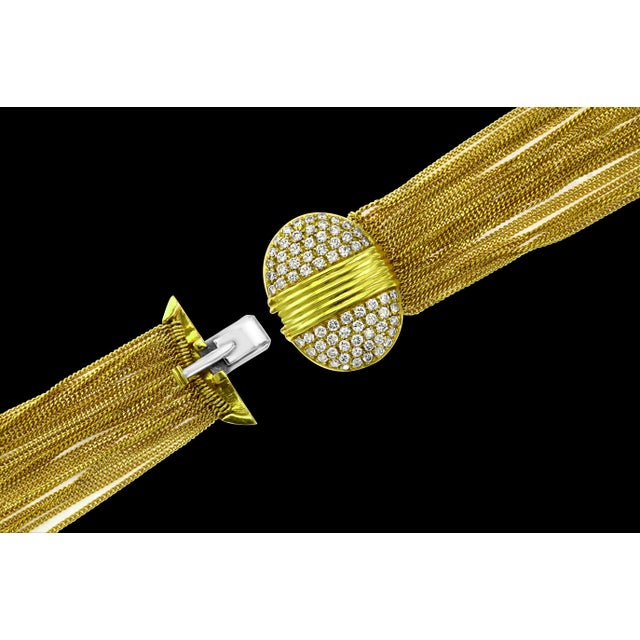 2010s Gucci 18 Karat Gold Multi Strand Long Lariat Necklace Diamond Clasp For Sale - Image 5 of 18