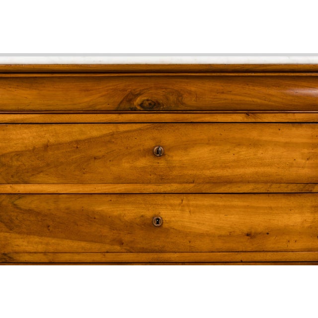 Mid 19th Century 19th Century French Louis Philippe Walnut Chest of Drawers W/ Carrara Marble For Sale - Image 5 of 18