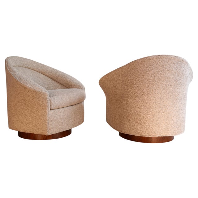Pair of Adrian Pearsall Tilt Swivel Lounge Chairs in Oatmeal Bouclé, C. 1960s For Sale - Image 10 of 15