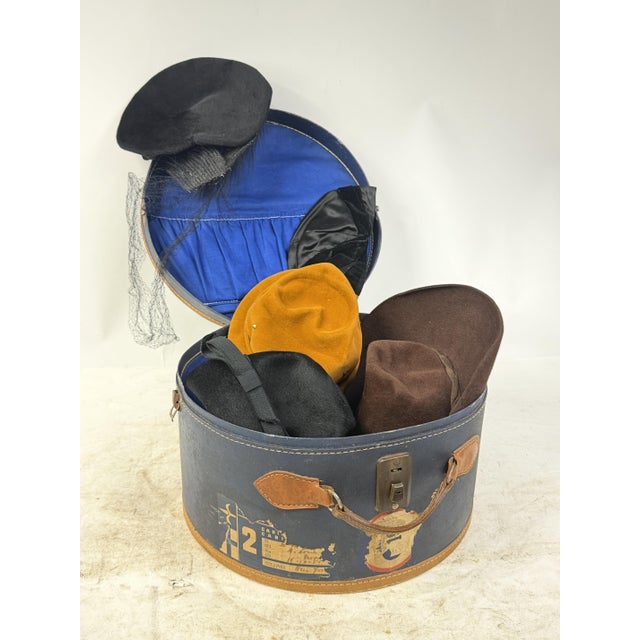 Antique Hat Box in Blue-Lined Cardboard and Leather, 1890s For Sale - Image 16 of 16
