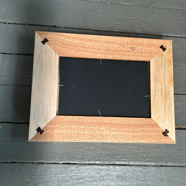 Abstract Contemporary Original Abstract “Flying Red Lips” Painting For Sale - Image 3 of 3