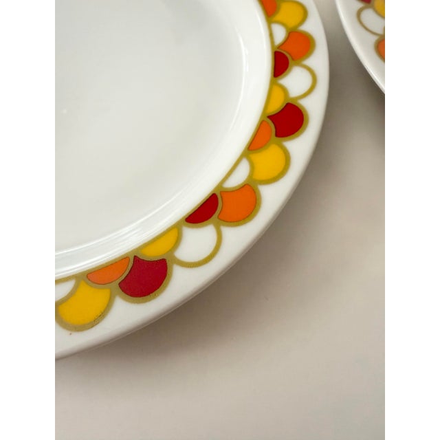 Mid-Century Modern Georges Briard Carousel Bread/Dessert Plates - Set of 8 For Sale - Image 3 of 8