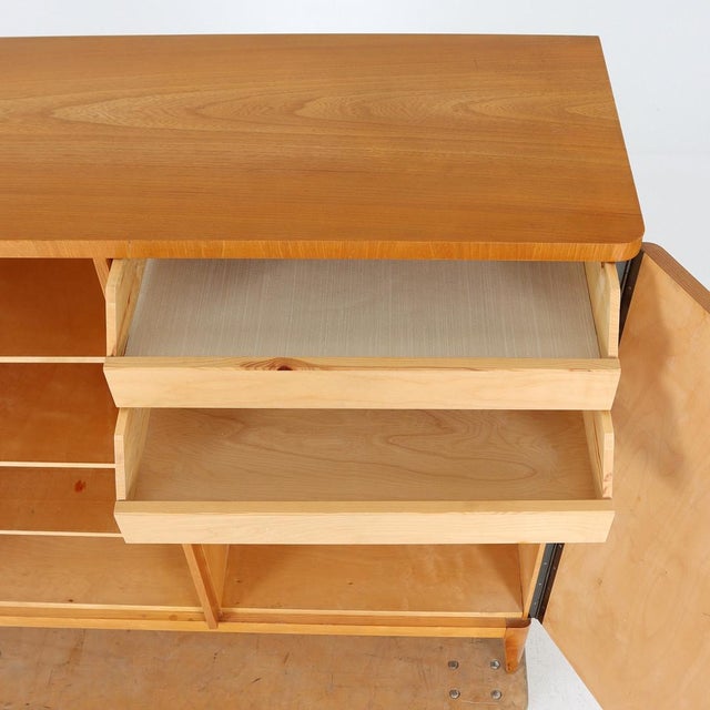 Swedish Modern Cabinet in Birch, 1940s For Sale - Image 4 of 7