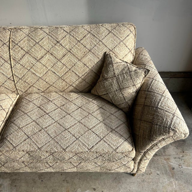 Textile 1960s Mid-Century Modern Sofa in Exceptional Condition For Sale - Image 7 of 12