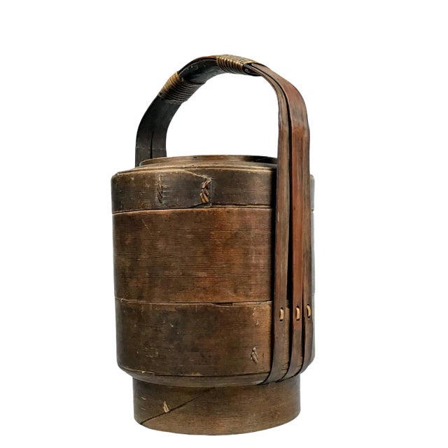 1900s Chinese Wood and Reed Wedding Basket For Sale