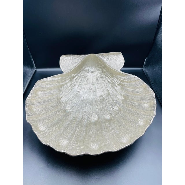Late 20th Century Michael Aram Lions Paw Sea Shell Centerpiece Bowl For Sale In Los Angeles - Image 6 of 12