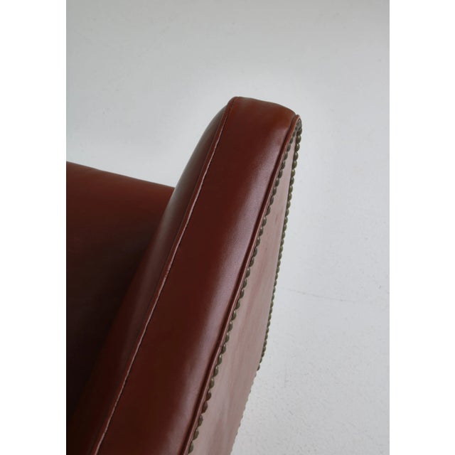 Danish Modern Easy Chair in Leather and Beech by Mogens Lassen for Fritz Hansen, 1940s For Sale - Image 17 of 18