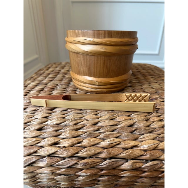 Vintage Mid-Century Rattan, Bamboo & Pine Ice, Nut or Candy Bucket With Tongs-Made in Japan For Sale - Image 12 of 18