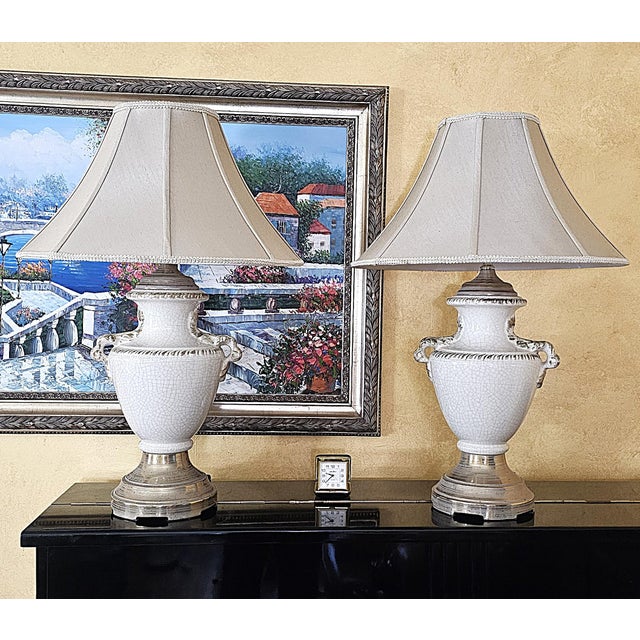 Vintage Pair of Neoclassical Trophy Urn Table Lamps in White Crackle Glaze – Made in Usa For Sale - Image 17 of 18