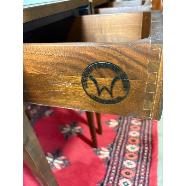 Brown Vintage 1995 Waterford Furniture Makers Cherry Pembroke End Tables — Pair For Sale - Image 8 of 15