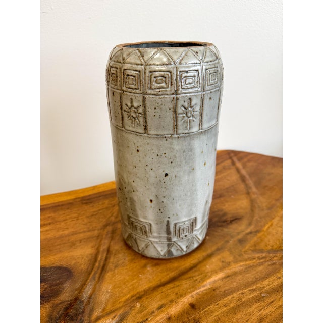 Mid-Century Modern Vintage Mid Century Signed Studio Pottery in the Style of Bitossi For Sale - Image 3 of 10