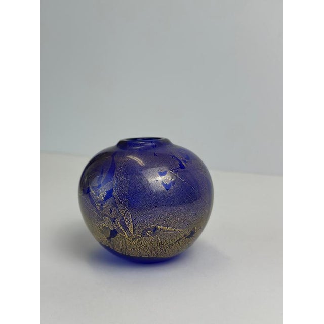 Azurene Cobalt Blue and Gold Glass Vase by Michael Harris, 1978 For Sale - Image 3 of 9