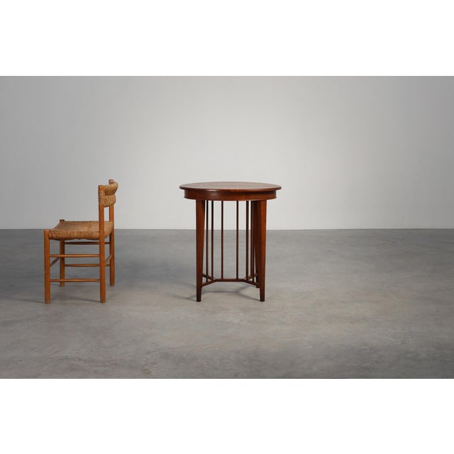 Mid-Century Modern Arts and Crafts Oak Side Table, United Kingdom, 1900s For Sale - Image 3 of 17