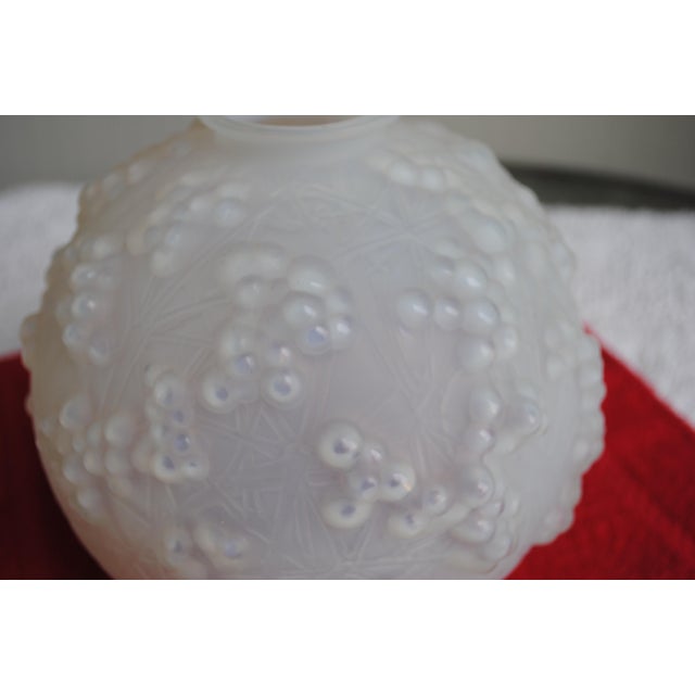 Art Deco Early 20th Century Rene' Lalique Druide Vase, No. 937 Etch Signed For Sale - Image 3 of 6