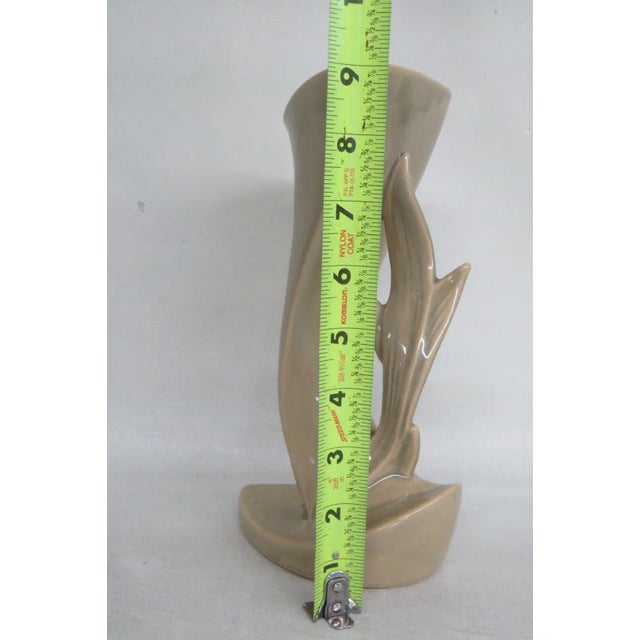 Roseville 1004-9 Mayfair Mid Century Art Deco Tan Pottery Ceramic Vase For Sale - Image 9 of 13